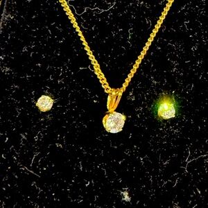 14kt gold filled necklace with matching stud earrings.